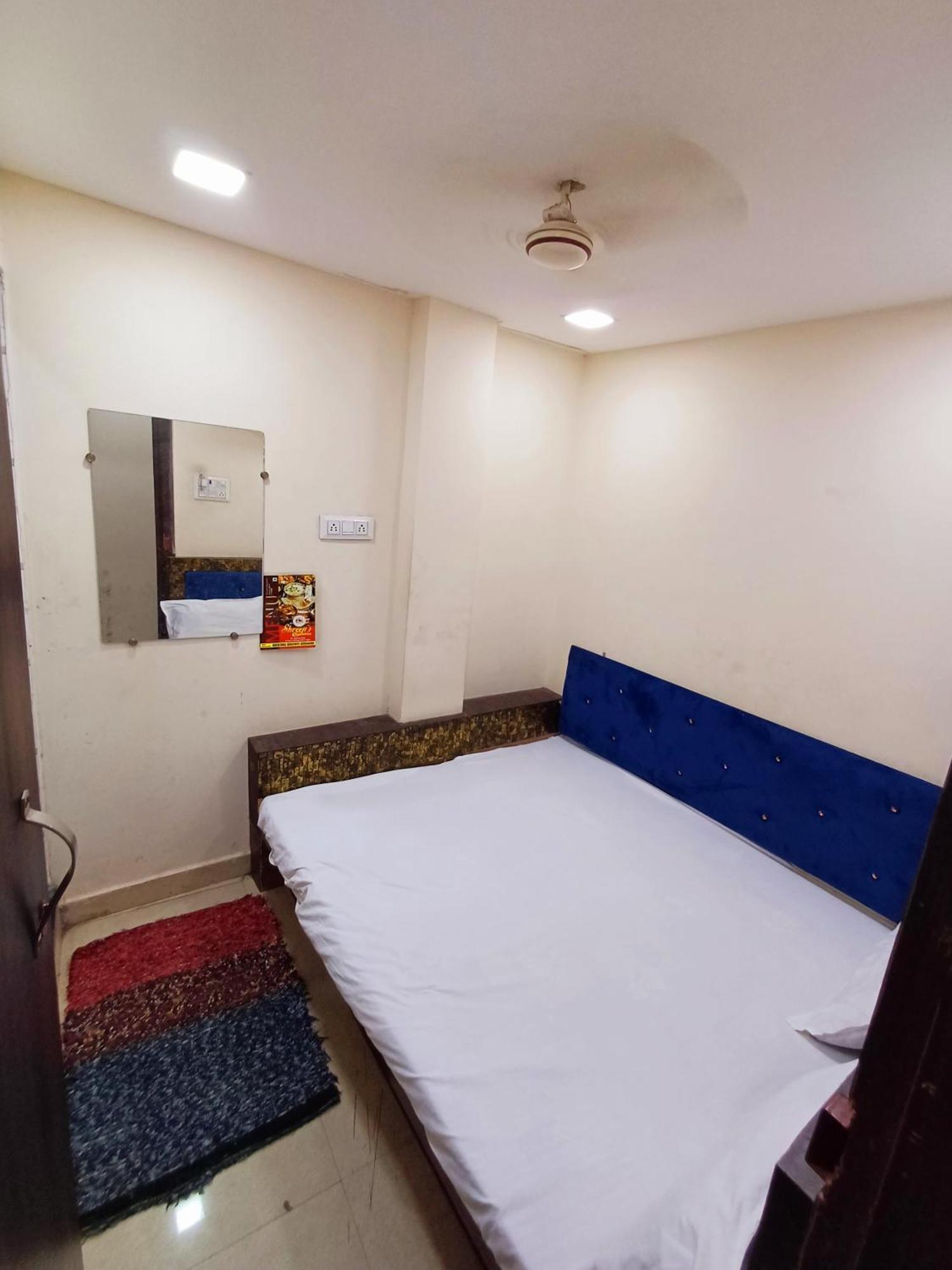 Hotel Blue Tower Inn Ujjain Exterior photo
